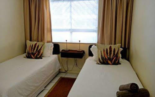Blouberg Beachfront Accommodation 블루버그스트랜드 외부 사진